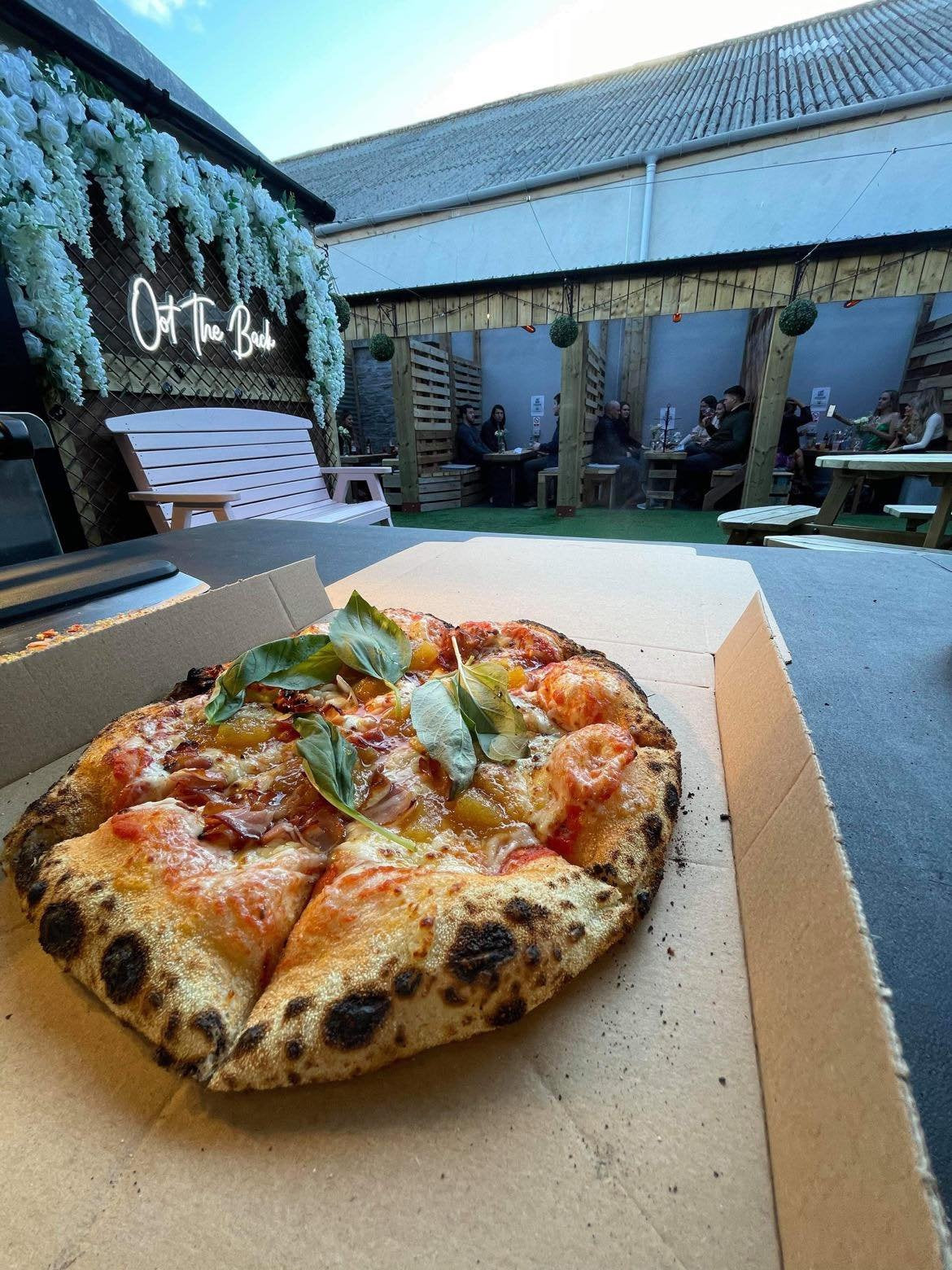 Pizza at Oot the Back, Orkney Distilling's outdoor garden bar